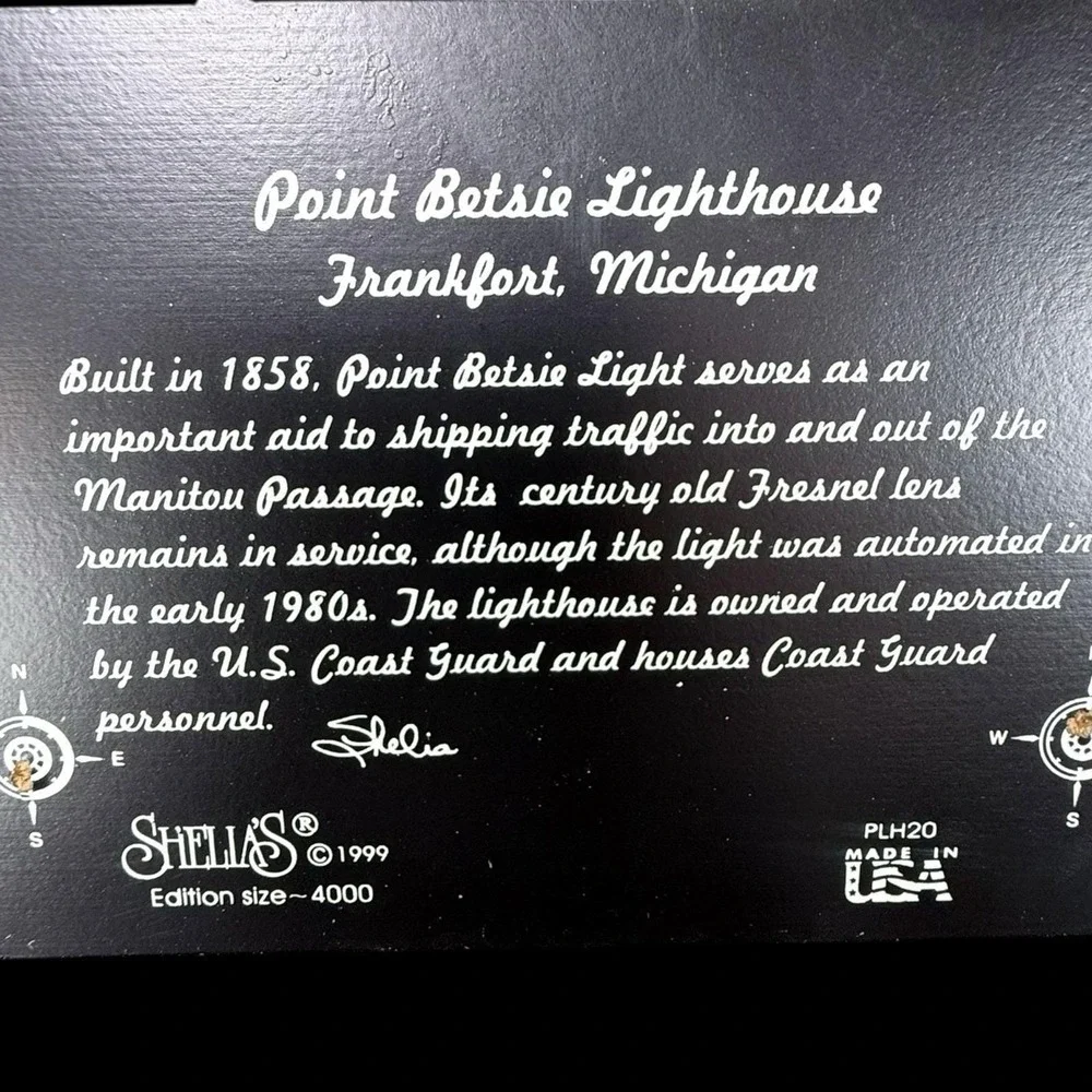 Point‎ Betsie Lighthouse Frankfort, Michigan Shelia's Collectibles 1999 W/Box